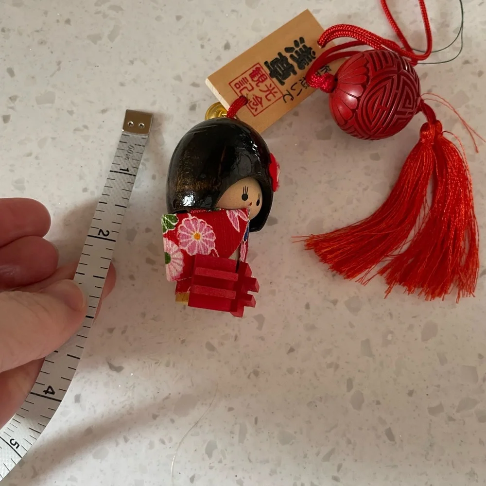 N/A japanese kokeshi